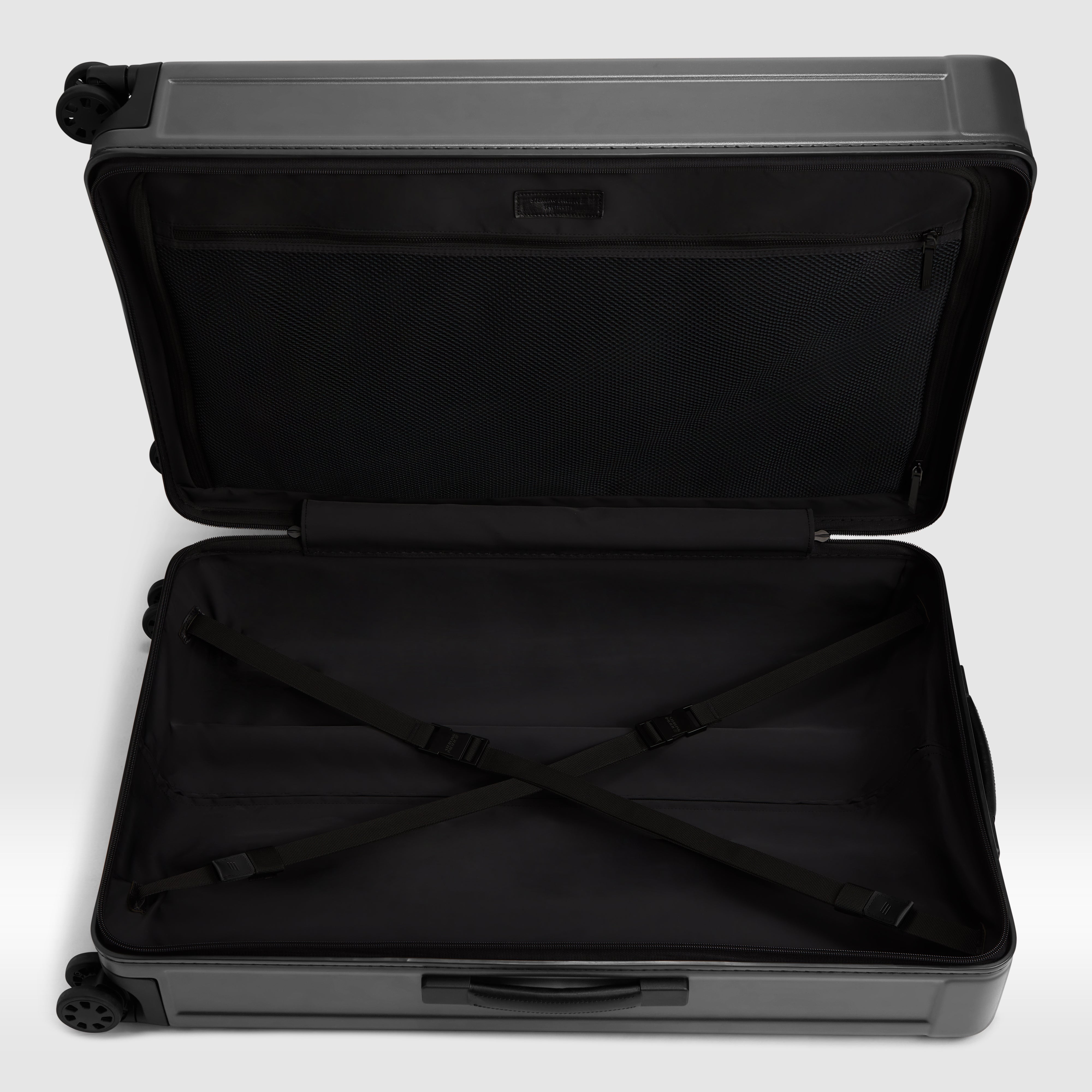 90L Check-In Travel Case – Sterling Pacific